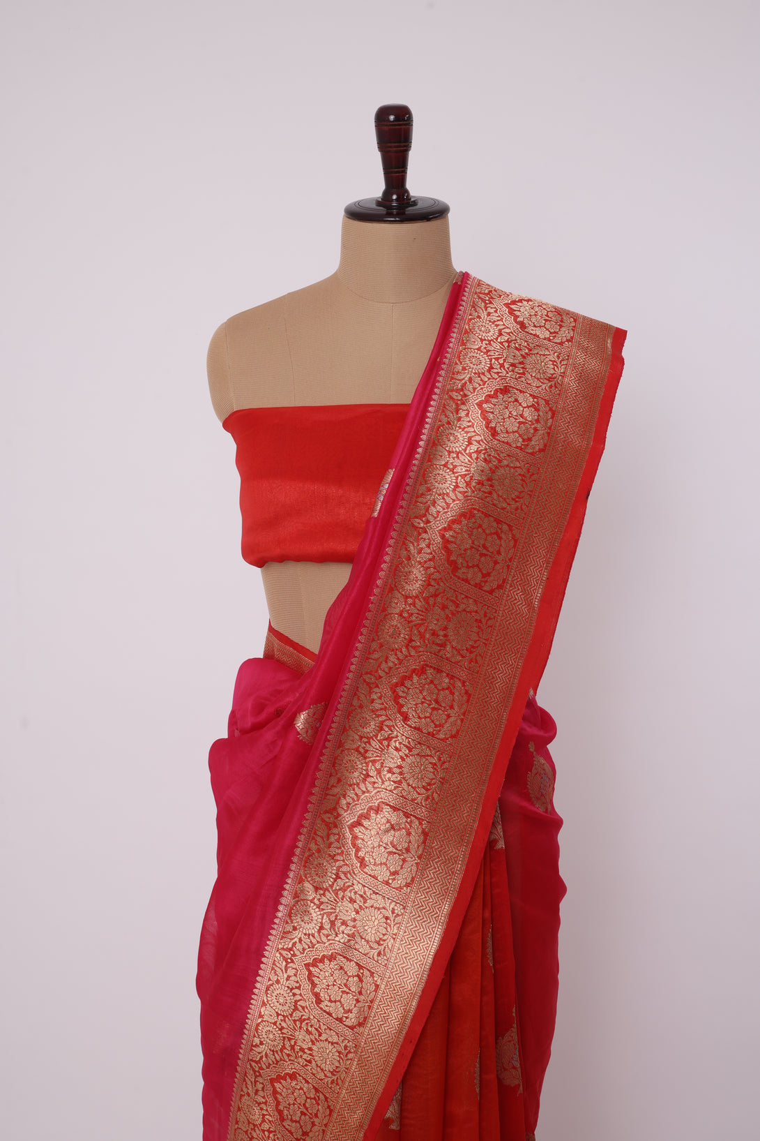 Crafted from high-quality Banarasi organza for graceful draping and comfort.
